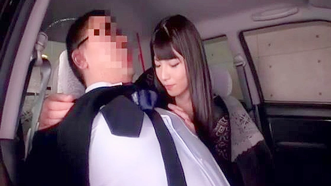 Japanese Secretary Secret Affair in a Car with her Boss driver