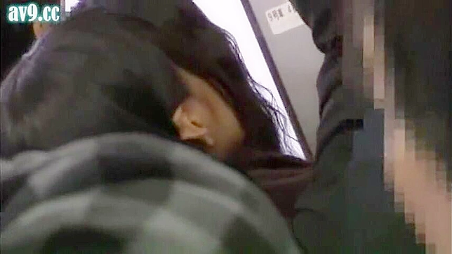 Public train sex with Asians teen leads to unexpected pleasure