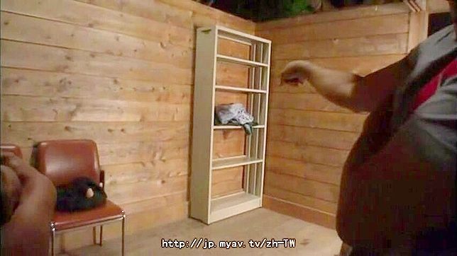 Sexy Oriental Wife Secret Exhibition Caught by Curious Neighbors