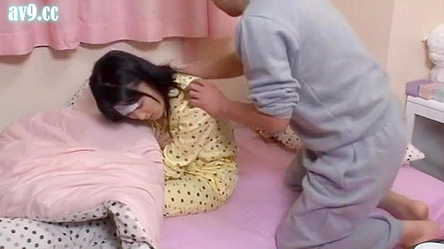 Feverish Teen Gets Pounded by Old pervert in Japan Porno
