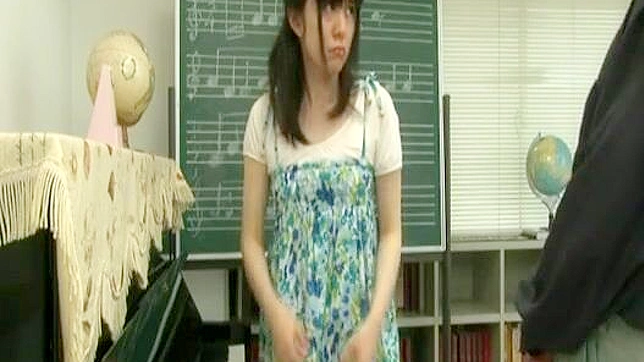 Pianissimo Seduction - A Japan Teen Secret Encounter