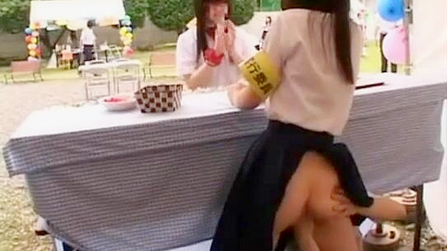 Sexy Nippon girl gets facial on village fair