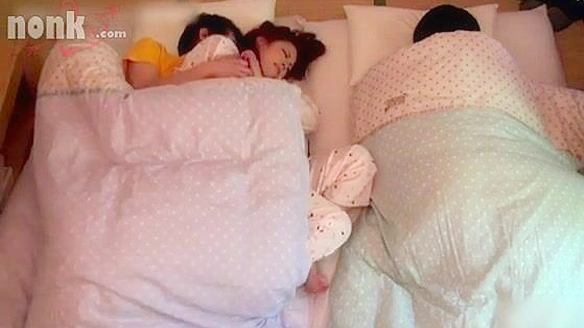 UNCENSORED Fucking with Teen girlfriends' sister while sleeping next to us in Japan