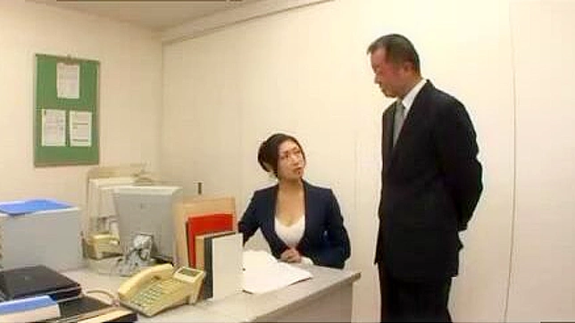 Blackmailing MILF Reiko Kobayakawa Hot Office Sex