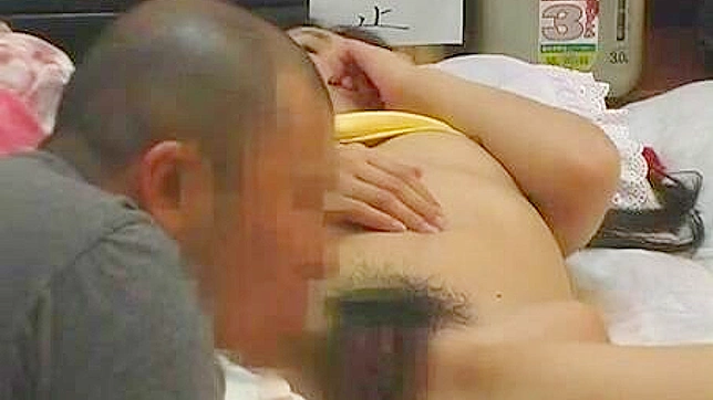 Brothers' Secret Sex with Sleeping girlfriend shocks guy