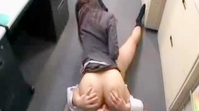 Innocent Japanese Girl Wild Sexual Adventure in the Workplace