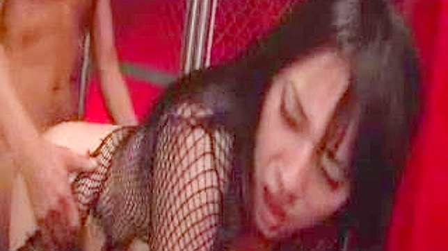 Abandoned Basement Blowjob and Anal Sex With a Nippon Beauty