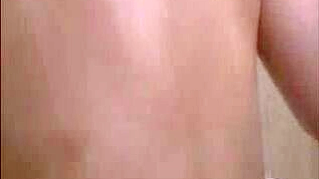 Sexy Schoolgirl Seduces Classmate in Steamy Asian Porn Video