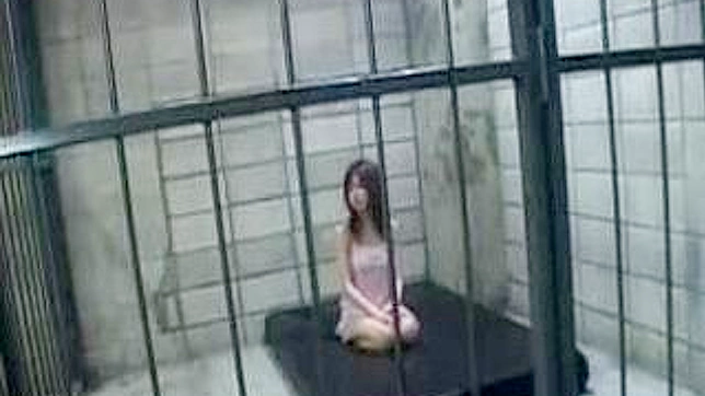 女囚ファック祭り - ハードコアな日本のティーン・アクション