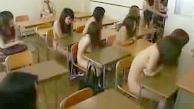 学校でのエッチなヌード - オリエンタル・ポルノ・ビデオ