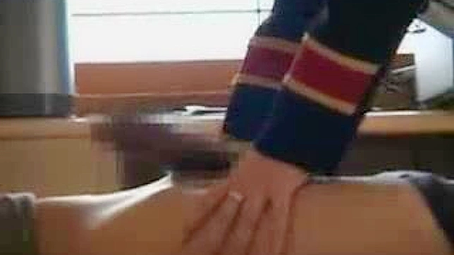 Sexy Busgirl Gives Cock Massage in JAV Hotel