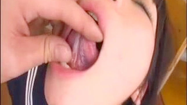 Cum Swallowing Schoolgirl in Japan