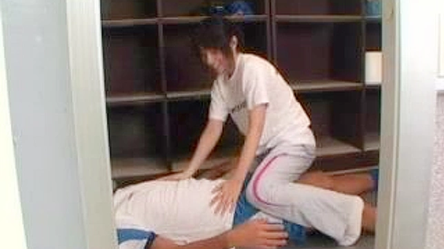 JAV Tekoki Massage With Teen in Shorts