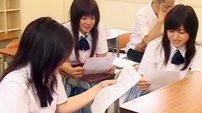 Doctor Office Fantasy Fulfilled in Asians Porn Video
