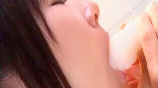 Mouthful of Cum & Double Dildo Sucking in Japan Porn