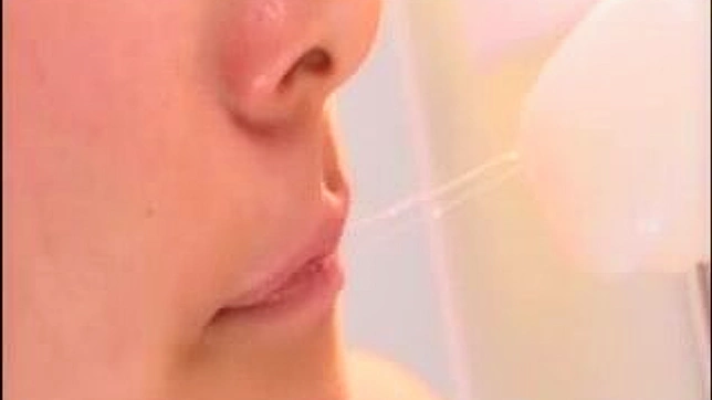 Mouthful of Cum & Double Dildo Sucking in Japan Porn