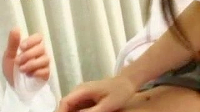 UNCENSORED 日本のポルノビデオで熱い看護婦が患者を犯す