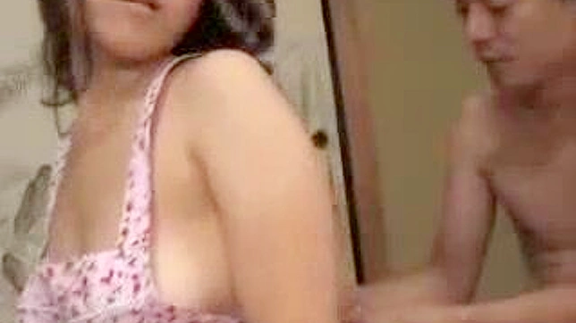 Sexy Asians housewife kitchen playtime