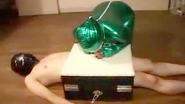 Fetish Nippon Bitch Gets Wild with Alien Lover