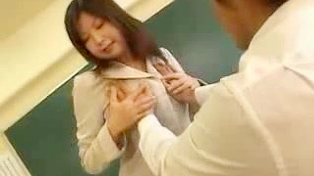 Sexy Asians Teacher Naughty Encounter with Students
