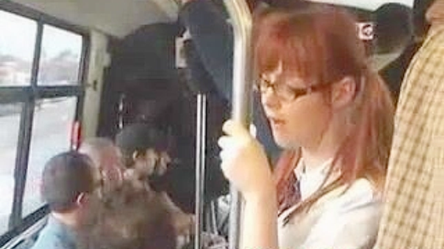 Nippon Cutie Gets Molested on Train