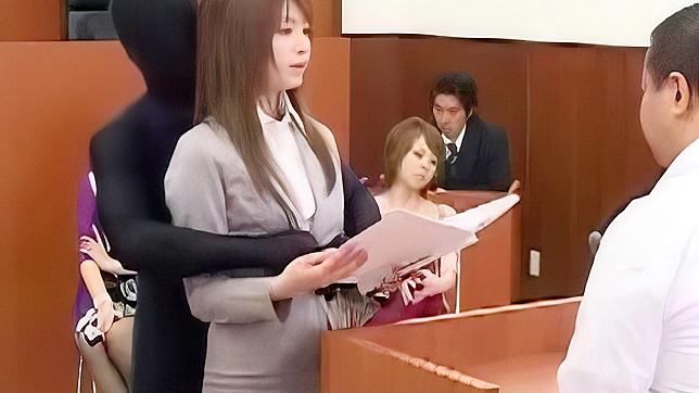 透明人間が日本で宮廷劇を演じる