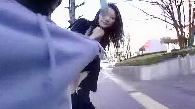 路上でナンパされた日本人女性が巨根に犯される