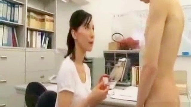 Public Blowjob by Brunette MILF Teacher in Japan's CFNM Classroom