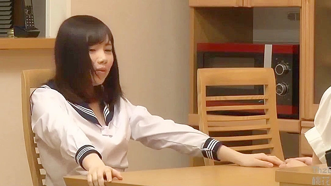日本の女子校生が教師と集団セックスでレズステップファンタジー