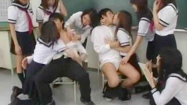 日本人教師のグループ・セックス・レッスンが広まる