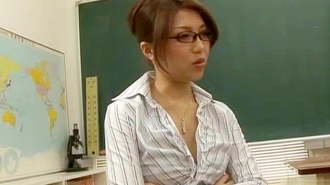 Japanese MILF Teacher's Lingerie Blowjob & Doggy Style Cumshot