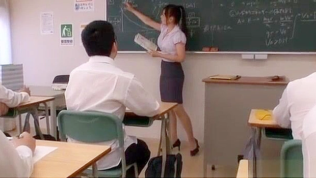 日本の熟女は学生とのぶっかけ＆輪姦が大好きだ！ザーメンショット、フェイシャル、その他！