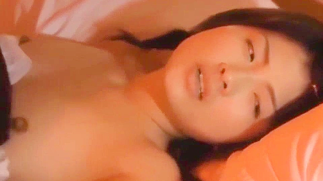 日本の大学教師がHDアジアン・ポルノで若い学生を犯す