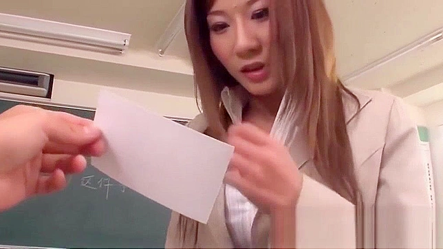 Japanese Teacher's Hardcore Blowjob Orgy with Students in HD