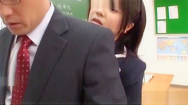 Naughty Aki Hinomoto's After Class Blowjob Lesson with Teacher