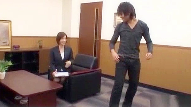 Japanese MILF in Sexy Pantyhose at Work - Akari Asahina's Office Fantasy