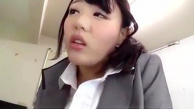 Hairy Office Lady Exposes All in Short Miniskirt! Big Butt MILF Japan Porn