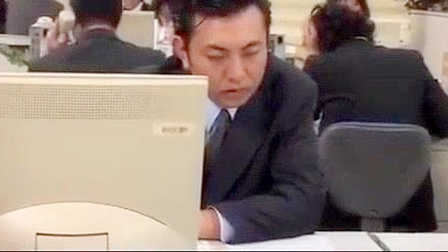 Japanese Office Lady's Dirty Doggystyle with Boss