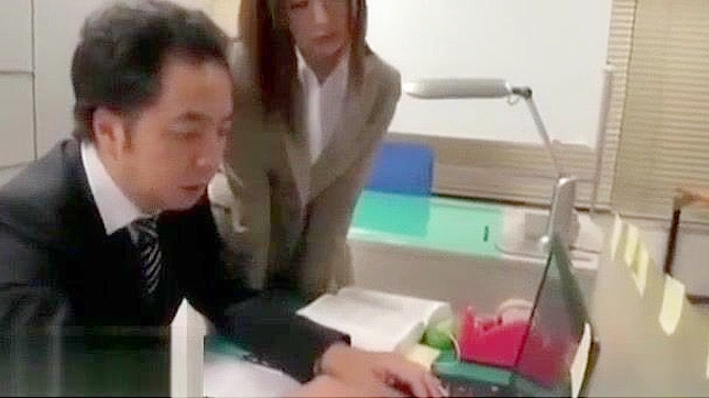 Japanese Office Fetish - Amateur Milf Secretary in Tights POV