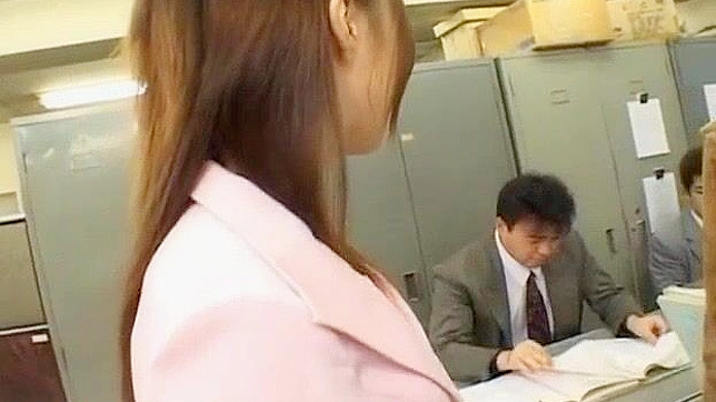 Japanese Office Lady Gets Bukkake in Group Sex with Gangbang