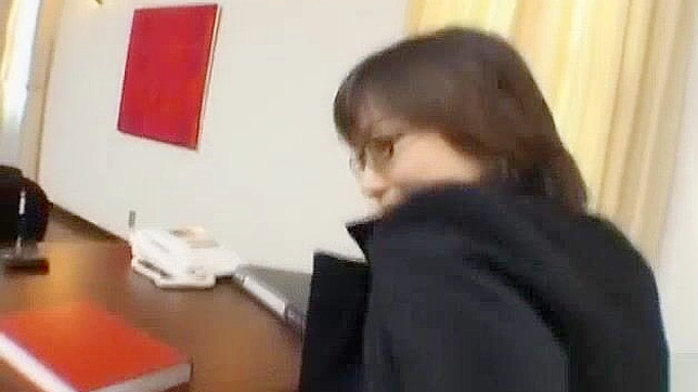 Japanese MILF Ruri Anno's Secret Blowjob Skills on Break!