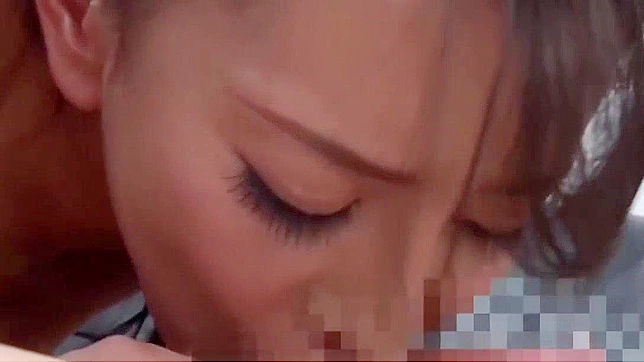 Japanese MILF Fingert1rts Hairy Brunette in HD Porn Video