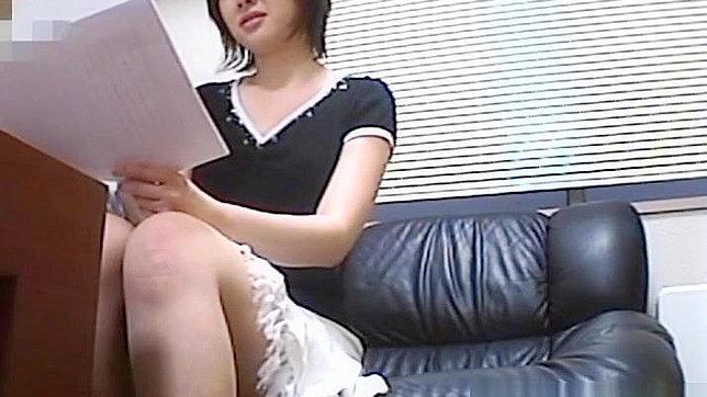 Japanese MILF Gets Blowjob & Doggy Style in Naughty Office