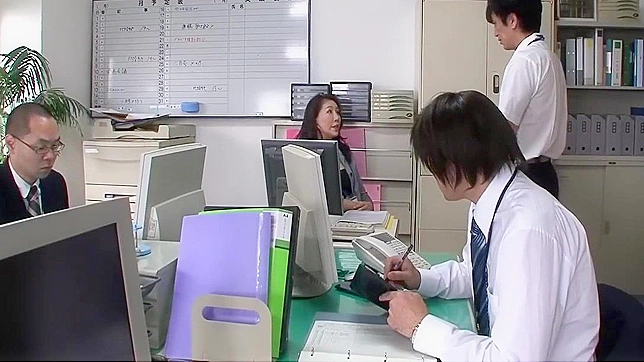 日本の熟女の日課 - オフィスでのノンストップセックス