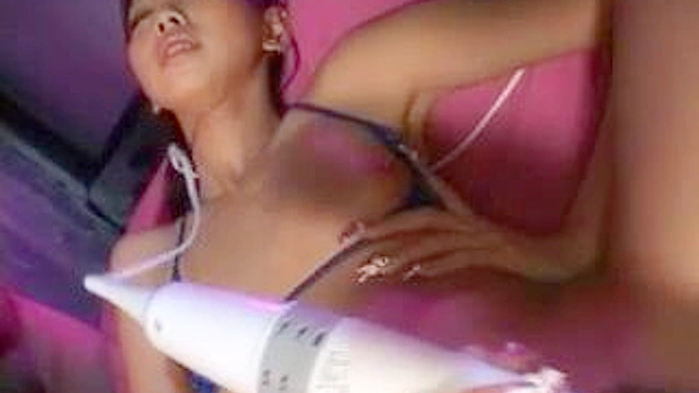 Asian Squirters Explosion! Watch Their Uncontrollable Gushes Now!