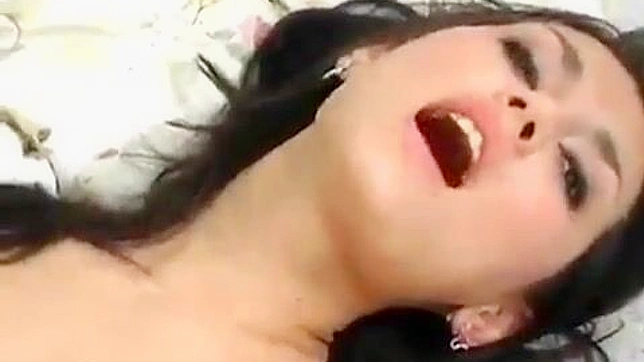 Highly Arousing Japanese Babe Receiving Powerful Facial Fucking