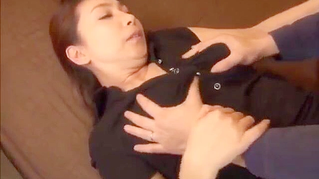 Sultry Asian MILF's Steamy Home Alone Romp!