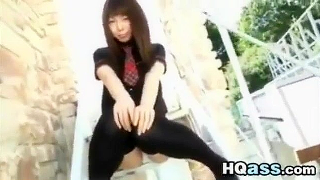 Juicy Japanese Schoolgirl Gets Hot and Horny