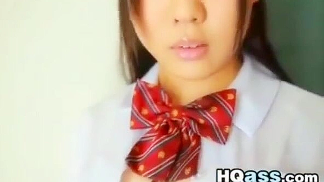 Juicy Japanese Schoolgirl Gets Hot and Horny