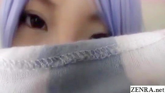 Japanese cosplay girl's panty-melting sniffing session - XXX